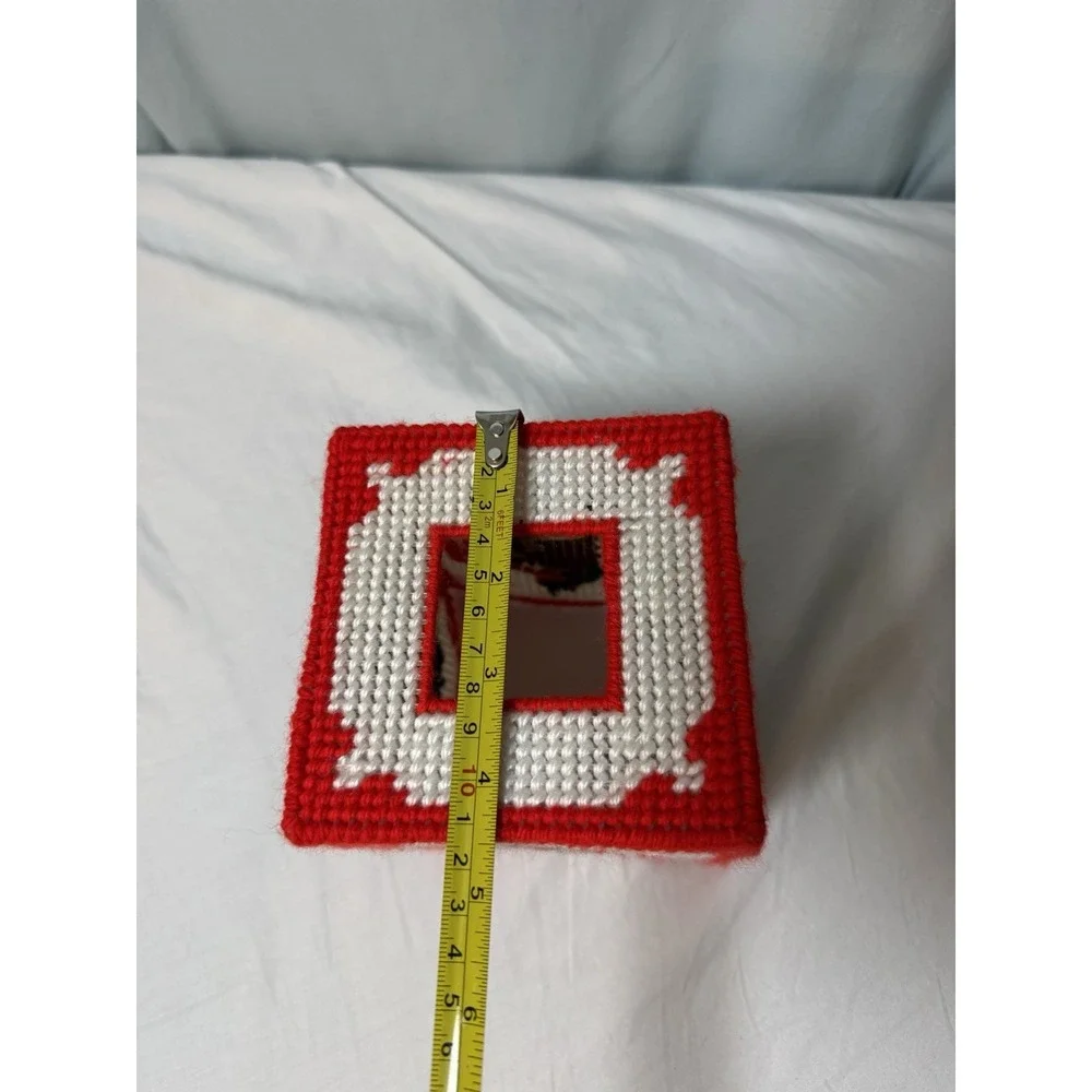 Vtg Deer Needlepoint Christmas Handmade Tissue Box Cover Plastic Canvas Rudolph
